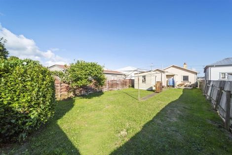 Photo of property in 74 Disraeli Street, Hawera, 4610