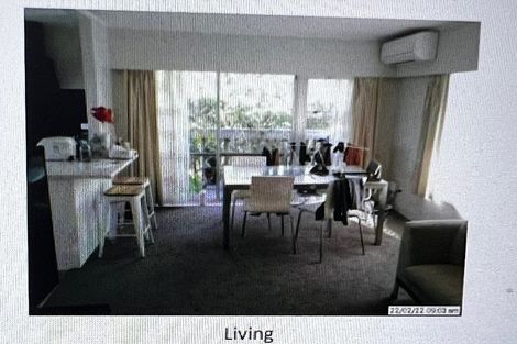 Photo of property in 1/3 Cashmere Place, Glenfield, Auckland, 0629