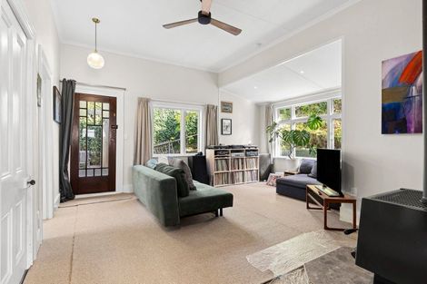 Photo of property in 20 Renwick Place, Nelson South, Nelson, 7010
