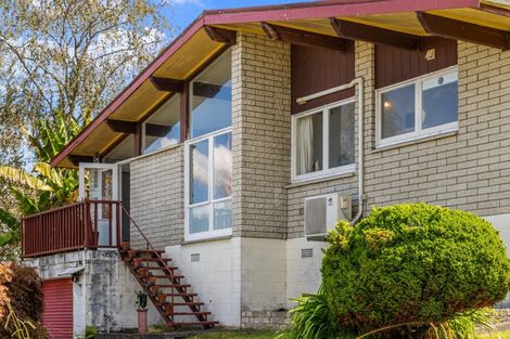 Photo of property in 5 Joanna Place, Deanwell, Hamilton, 3206