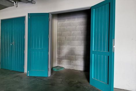 Photo of property in 52c Hawker Street, Mount Victoria, Wellington, 6011