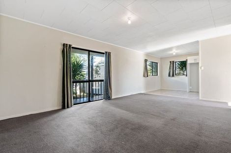 Photo of property in 183 Mahia Road, Wattle Downs, Auckland, 2103