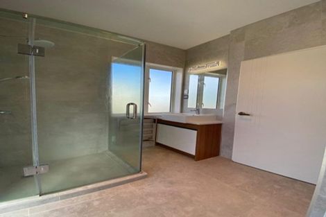 Photo of property in 26 Warbler Crescent, Papakura, 2110