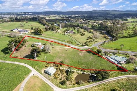 Photo of property in 5 Diamond Lane, Riverhead, 0793