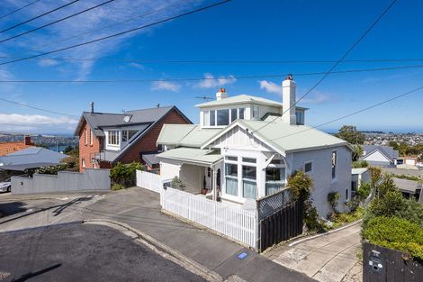 Photo of property in 18 Kilgour Street, Roslyn, Dunedin, 9010