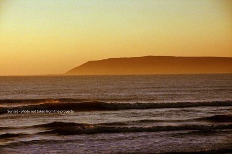 Photo of property in 3 Browns Rise, Mahia, 4198