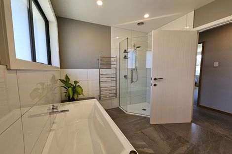 Photo of property in 32 Aorangi Crescent, Lake Tekapo, 7999