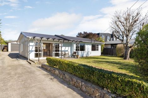 Photo of property in 25 English Street, St Andrews, Hamilton, 3200