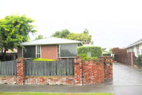 Photo of property in 18 Cheam Street, Dallington, Christchurch, 8061