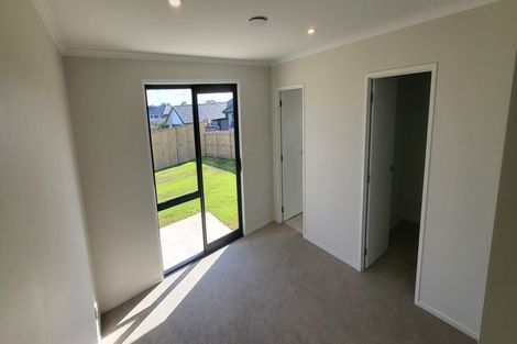 Photo of property in 49a Mclarin Road, Glenbrook, 2681