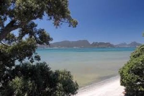 Photo of property in 370 One Tree Point Road, One Tree Point, 0118