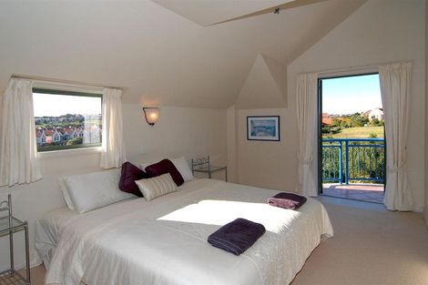Photo of property in 88 Harbour Village Drive, Gulf Harbour, Whangaparaoa, 0930