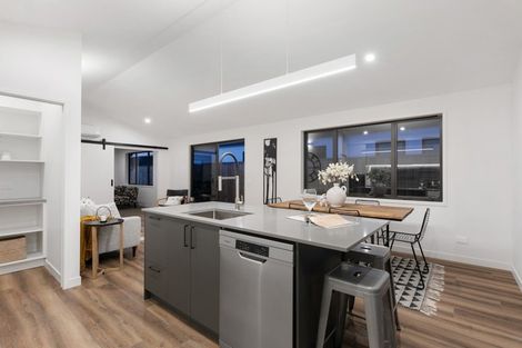 Photo of property in 20 Hanlow Place, Pyes Pa, Tauranga, 3112