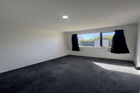 Photo of property in 37 Metcalfe Road, Ranui, Auckland, 0612