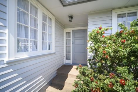 Photo of property in 22 Park Road, West End, Palmerston North, 4412