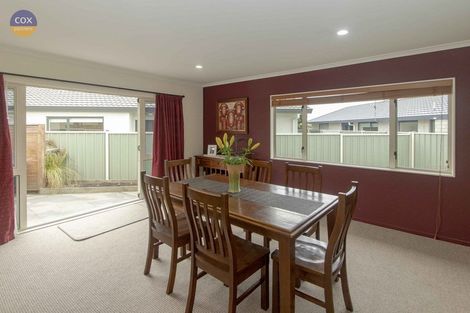 Photo of property in 17 Chelsea Drive, Taradale, Napier, 4112