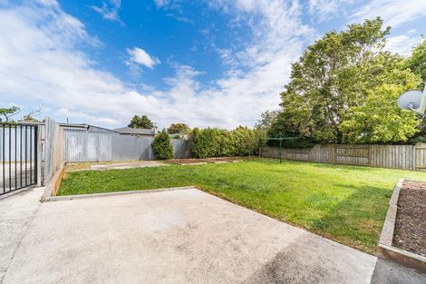Photo of property in 30 Peppertree Glade, Kelvin Grove, Palmerston North, 4414