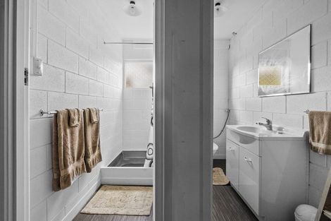 Photo of property in 41 Acacia Crescent, Glenview, Hamilton, 3206