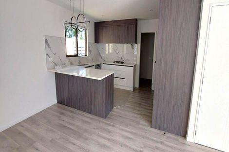 Photo of property in 20b Mackenzie Street, Te Atatu South, Auckland, 0610