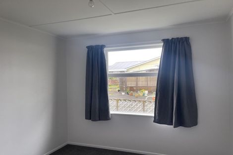 Photo of property in 613 Queen Street East, Levin, 5510