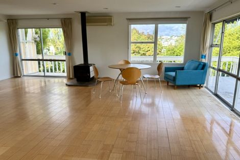 Photo of property in 18a Dallinghoe Crescent, Milford, Auckland, 0620