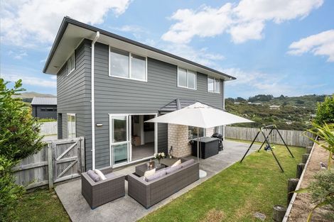 Photo of property in 190 Navigation Drive, Whitby, Porirua, 5024