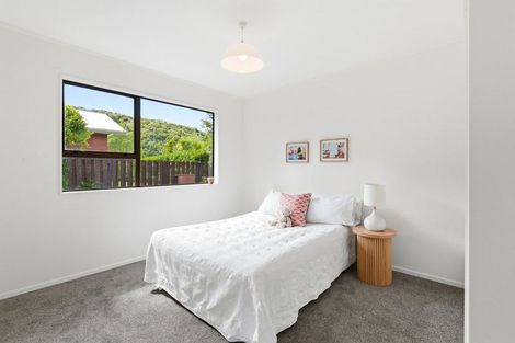 Photo of property in 61 Amapur Drive, Khandallah, Wellington, 6035