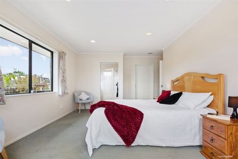 Photo of property in 194b Wellington Street, Pukekohe, 2120