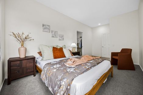 Photo of property in 64 Seacrest Drive, West Harbour, Auckland, 0618