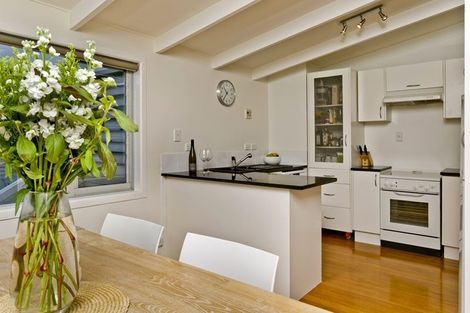 Photo of property in 3/2a Earnoch Avenue, Takapuna, Auckland, 0622