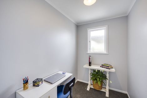Photo of property in 88a King Street, Taradale, Napier, 4112