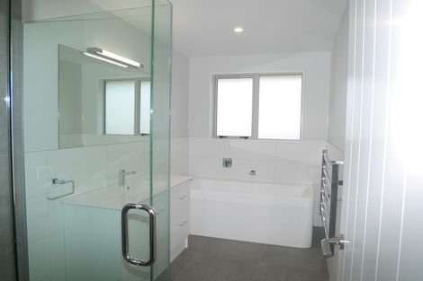 Photo of property in 36 Otaihanga Road, Otaihanga, Paraparaumu, 5036