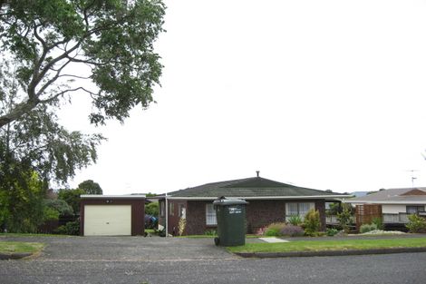 Photo of property in 39 Green Lane, Pukekohe, 2120