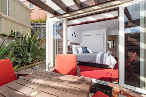 Photo of property in 118b Fourth Avenue, Tauranga, 3110