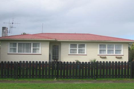 Photo of property in 24 Taraire Crescent, Otangarei, Whangarei, 0112