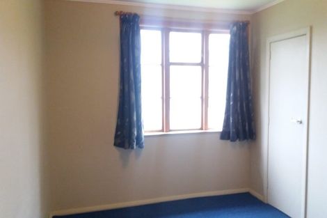 Photo of property in 256 Waddington Drive, Naenae, Lower Hutt, 5011