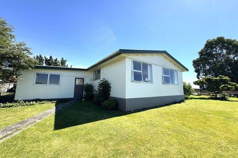 Photo of property in 86 Totara Island Road, Clifton, Balclutha, 9273