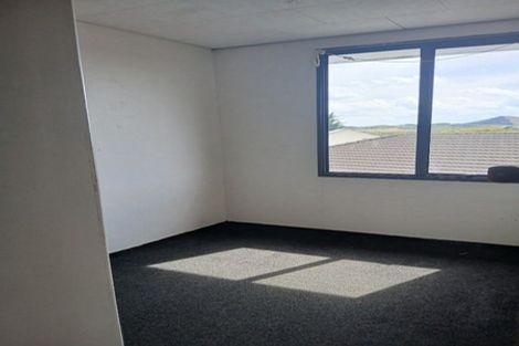 Photo of property in 15 Kopara Place, Clendon Park, Auckland, 2103