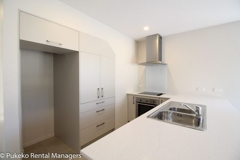 Photo of property in 10 Divide Loop, Takanini, 2112