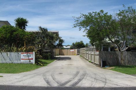 Photo of property in 11 Crispe Road, Clarks Beach, 2122