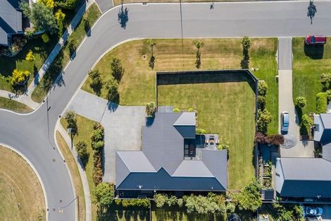 Photo of property in 7 Barnsley Crescent, West Melton, 7618