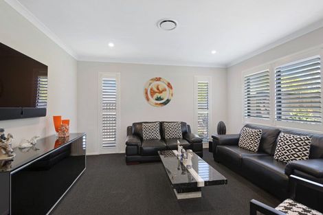 Photo of property in 13 Owen Drive, Darfield, 7510