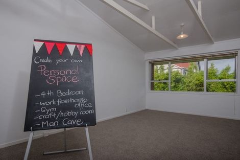 Photo of property in 2/1357 Dominion Extension, Mount Roskill, Auckland, 1041