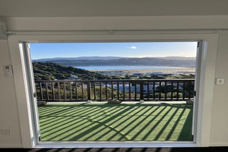 Photo of property in 6b Ahuriri Street, Strathmore Park, Wellington, 6022