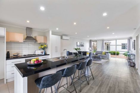 Photo of property in 26 Reins Road, Takanini, 2112