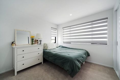 Photo of property in 26 Eileen Newey Place, Henderson, Auckland, 0612