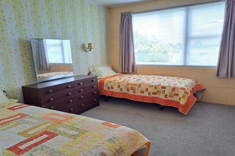 Photo of property in 27 Lancaster Street, Levin, 5510