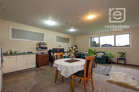 Photo of property in 62 Hinemoa Street, Paraparaumu, 5032