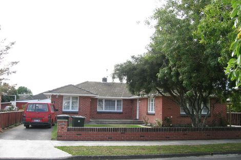 Photo of property in 16 Hildreth Street, Trentham, Upper Hutt, 5018