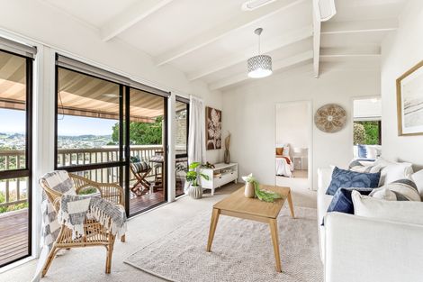 Photo of property in 5a Rangimaarie Crescent, Snells Beach, 0920